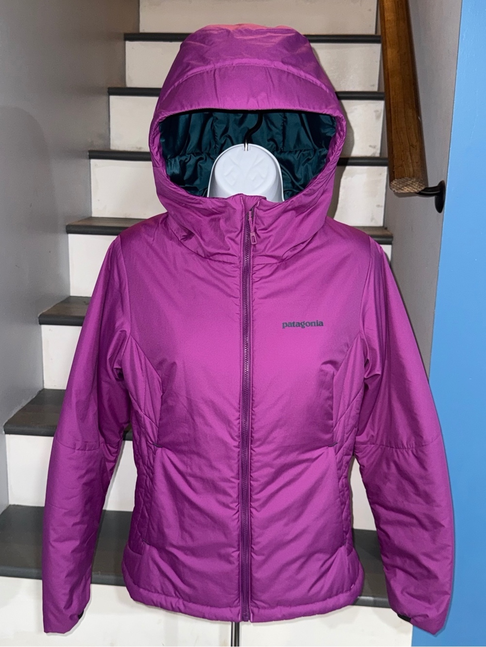 Patagonia Women’s Small Micro Puff Hoody Full Zip Ikat Purple Insulated Jacket!